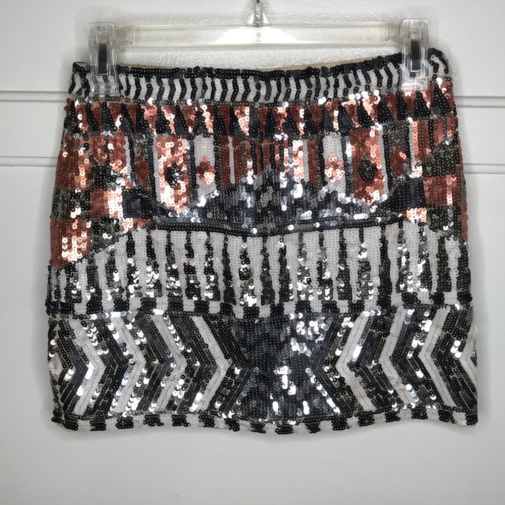 Endless Rose Sequin Skirt Gatsby Sz Small Mini